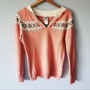 The North Face Pullover Size Medium